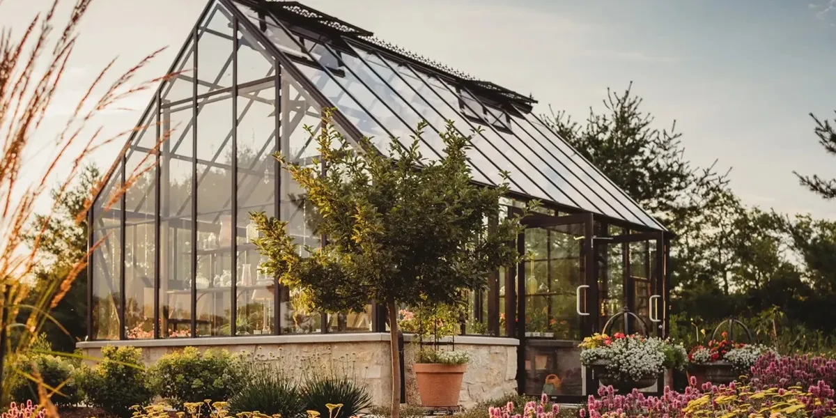 سفارش ساخت گلخانه